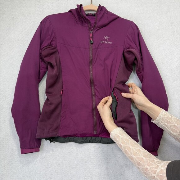 Arc'teryx Jacket Womens Small Purple Hooded Insulated Full Zip Fleece Hiking - Picture 7 of 15
